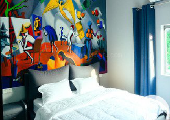 宁陕对于酒店的墙体彩绘而言更注重哪些方面？